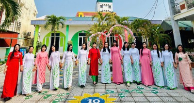 CÔ GIÁO DUYÊN DÁNG - CÁC BÉ RẠNG RỠ TRONG TUẦN LỄ ÁO DÀI TẠI TRƯỜNG MẦM NON CÔ TÔ